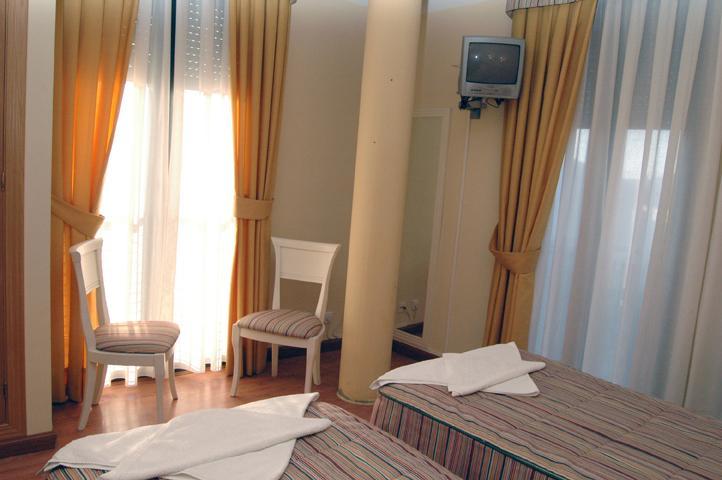 Hostal Stop Cantalejo Room photo