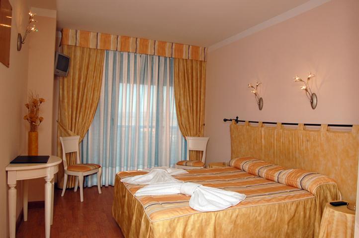 Hostal Stop Cantalejo Room photo