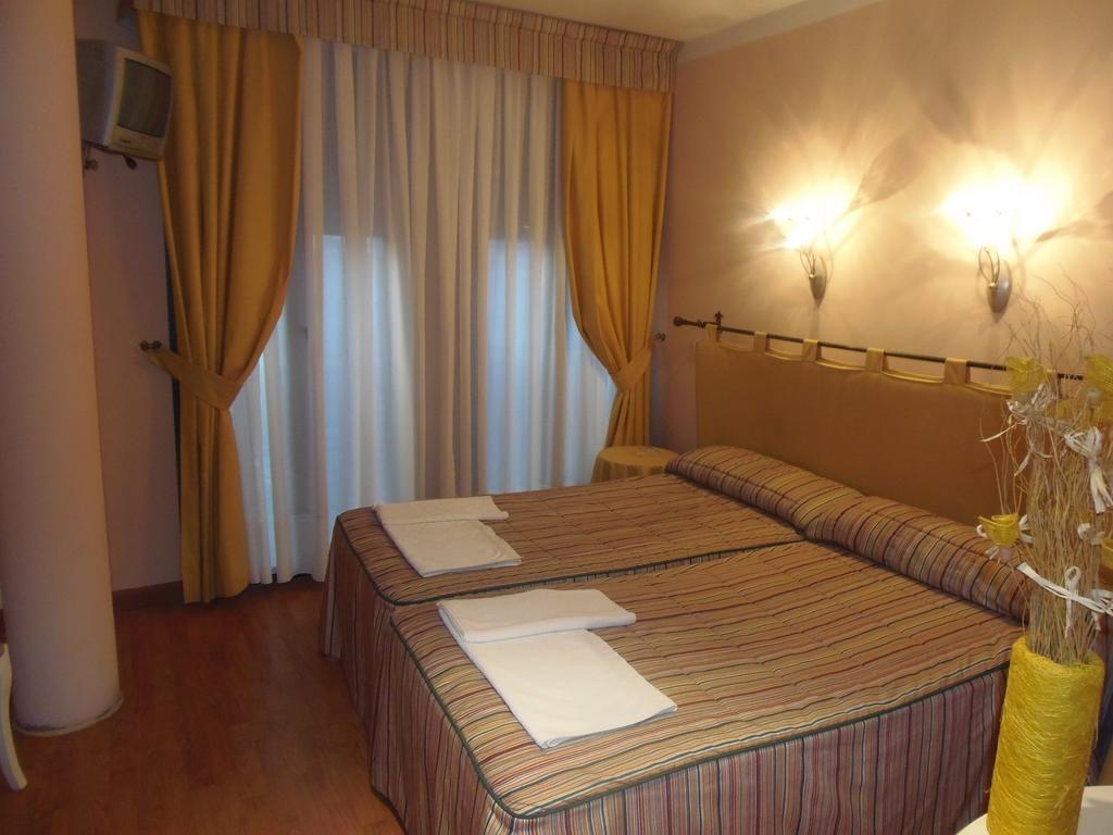 Hostal Stop Cantalejo Room photo